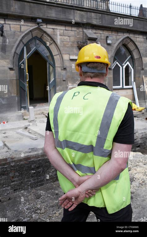 homeless charities leeds|The Crypt .